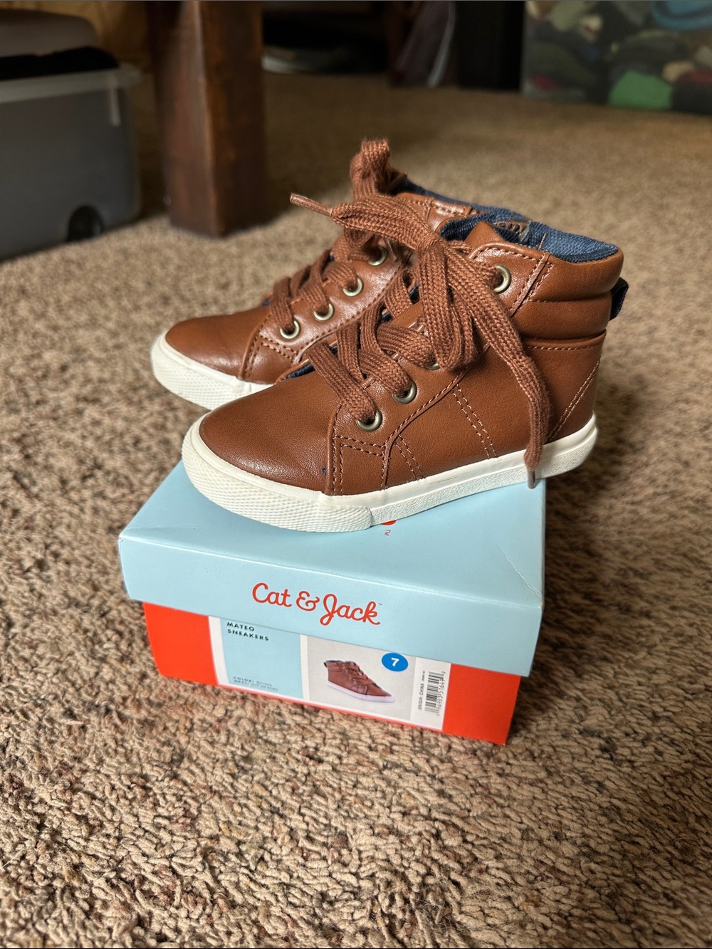 Cat & Jack Mateo Brown Kids High-Top Sneakers